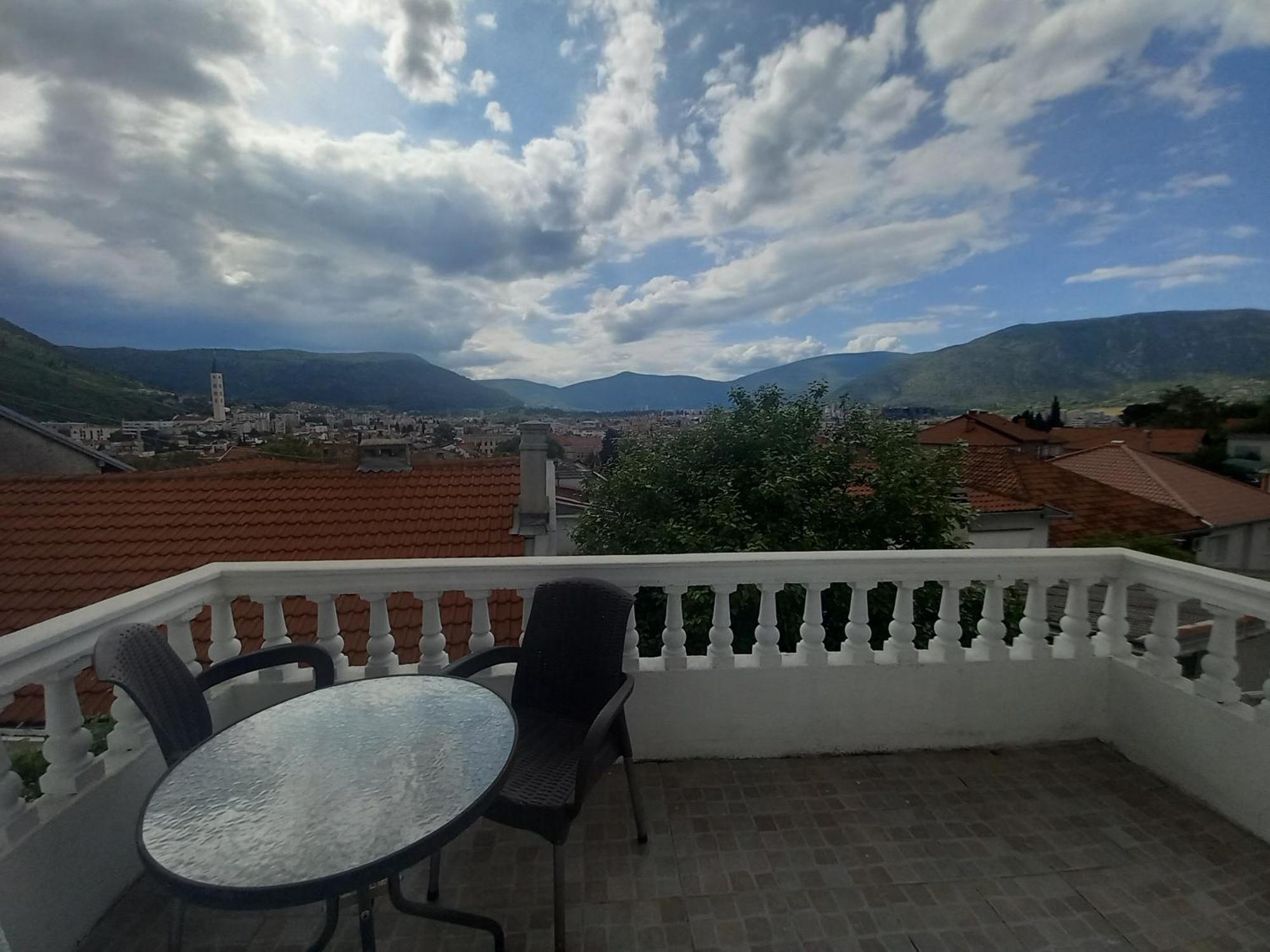 Guest House Dada Mostar Bagian luar foto